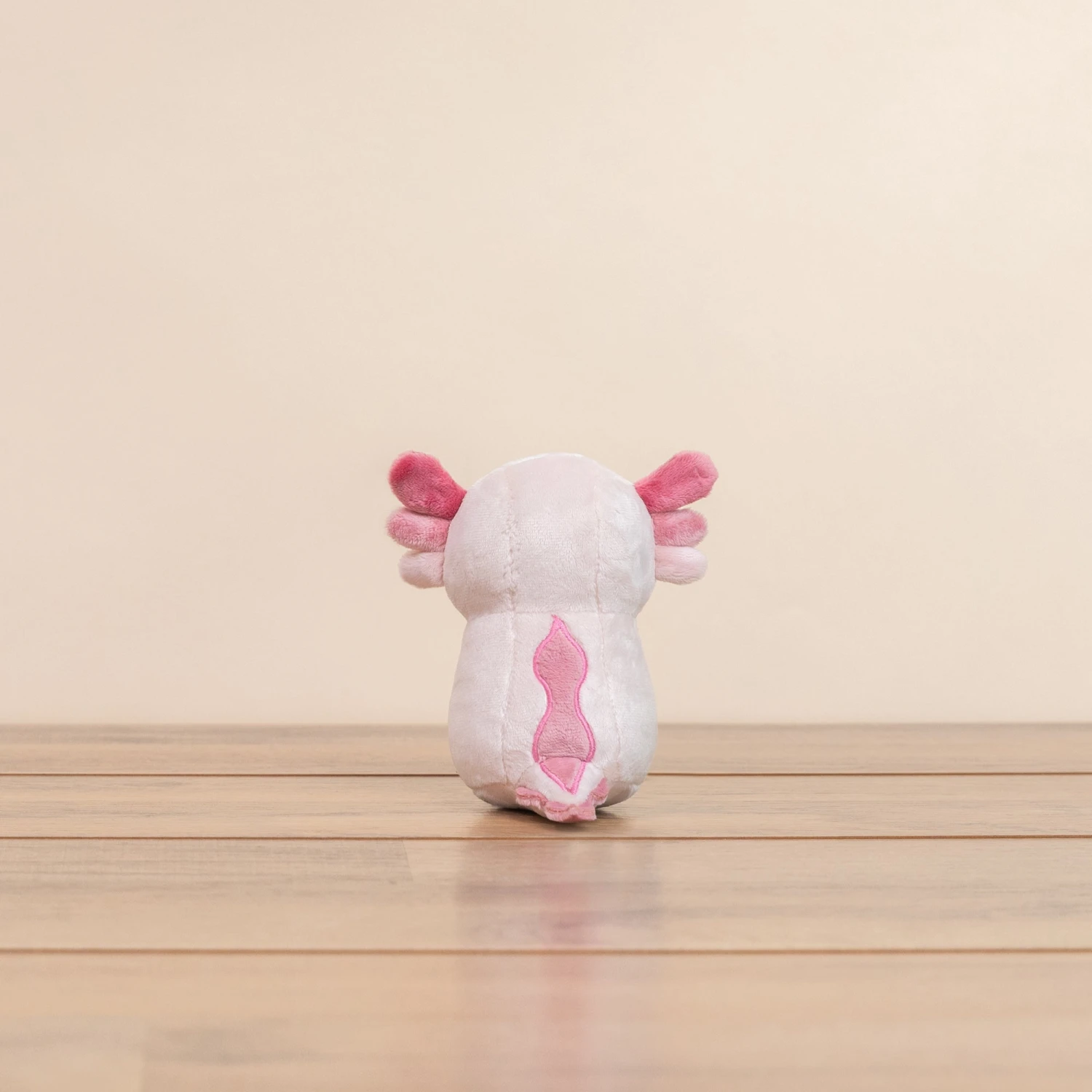 Mini Lotti The Axolotl 5 Mini Lotti The Axolotl - Image 5