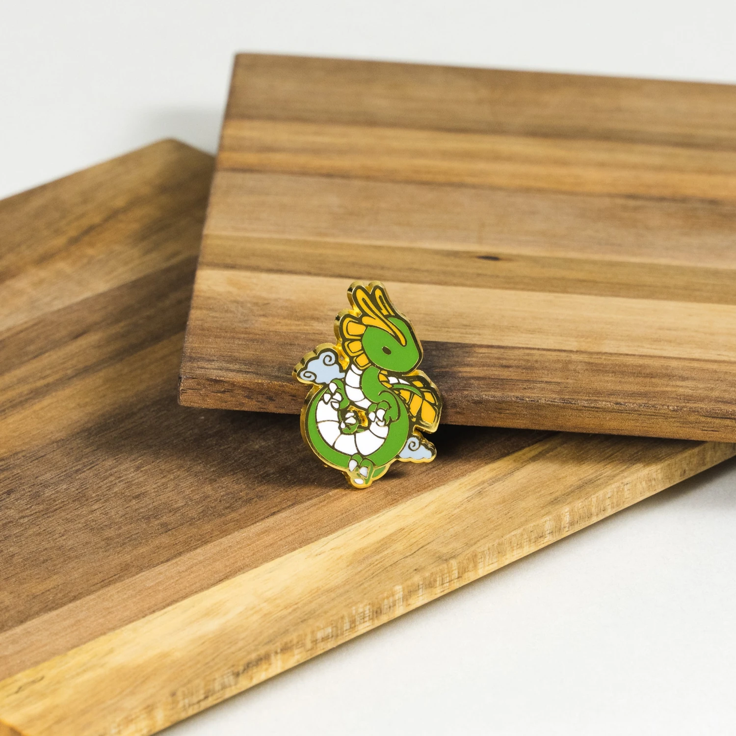 Long-yi Enamel Pin - Float 5 Long-yi Enamel Pin - Float - Image 5