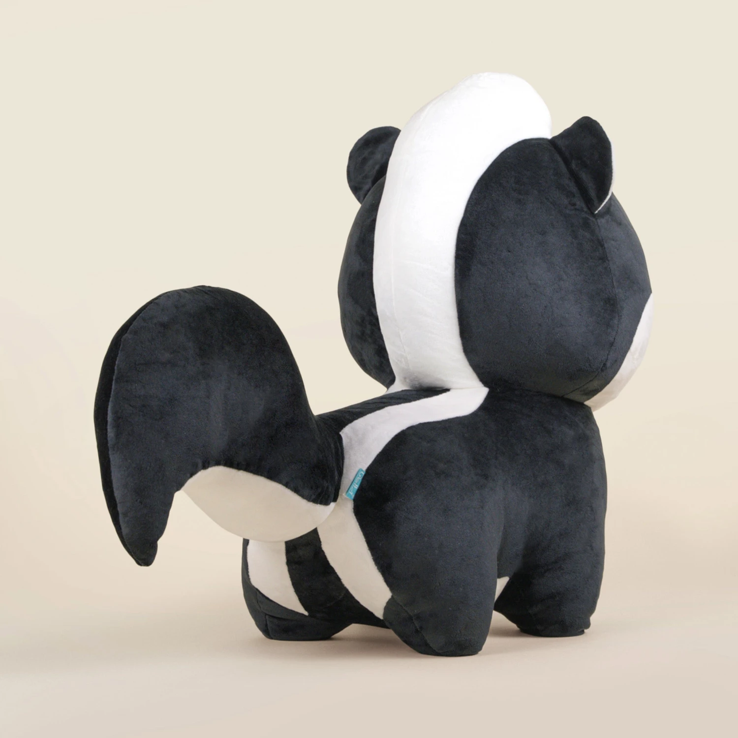 Giant Skunki The Skunk 5 Giant Skunki The Skunk - Image 5